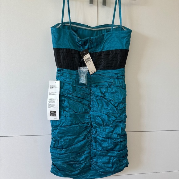 BCBG cocktail dress - Picture 3 of 3